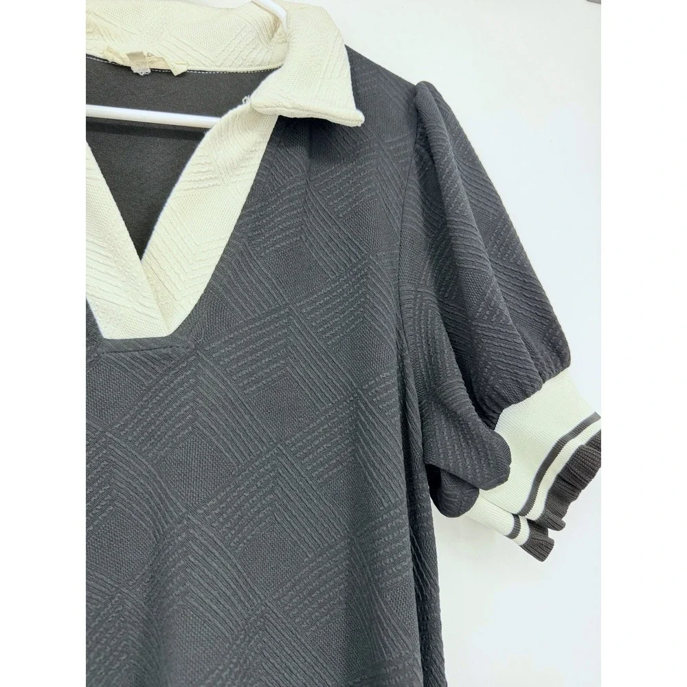 Entro Womens Maternity Dress Black White Textured Knit Short Sleeve V-Neck Small